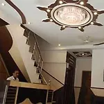 Hotel Kashvi
