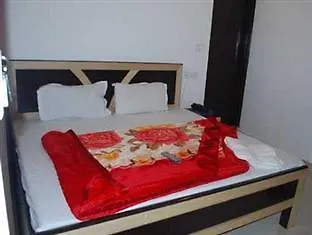 Hotel Kashvi